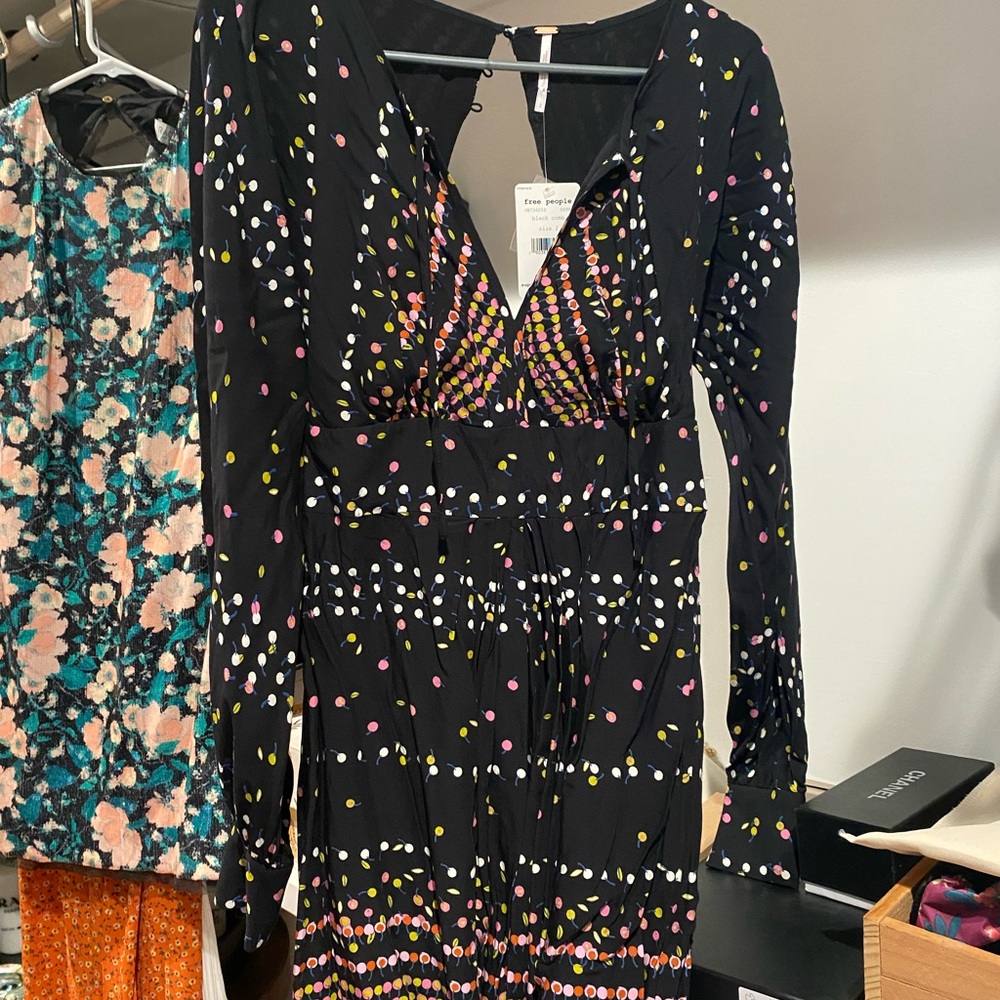 Free People Black Comb dress. Size 2. NWT. Accepting viable offers.